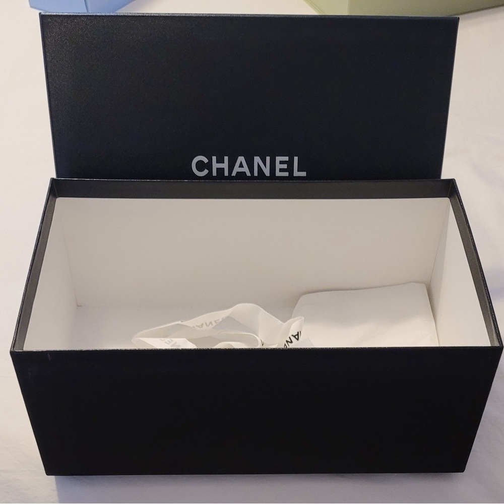 CHANEL SHOES Boxes